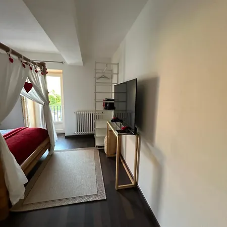 בית הארחה Kourline Villalunoterie Futuroscope Piscine *