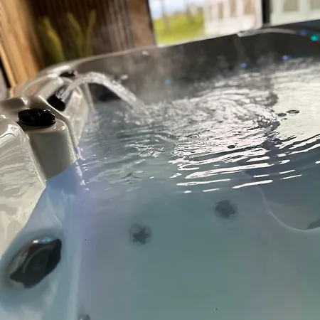 בית הארחה Kourline Villalunoterie Futuroscope Piscine Oyre